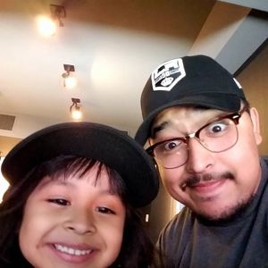 Meet your Posher, Rene